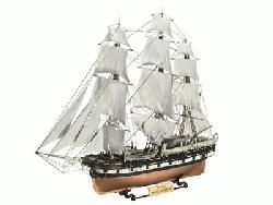 REVELL OF GERMANY 5094 HISTORIC WHALING SHIP CHARLES W.MORGAN 1:110